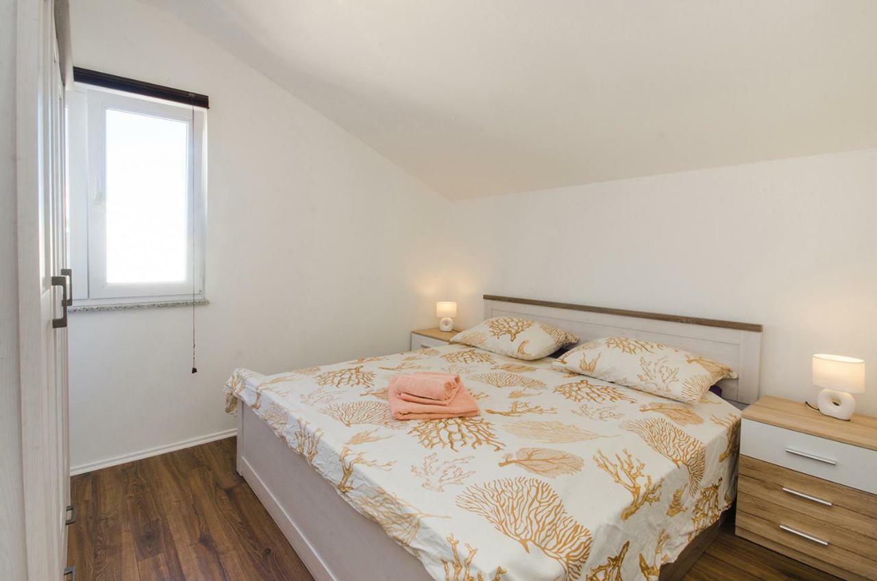 Apartman Korina Sukošan Eksteriør bilde